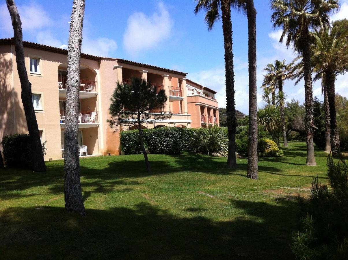 T2 vue mer 50m de la plage à Giens  Hyères Extérieur photo